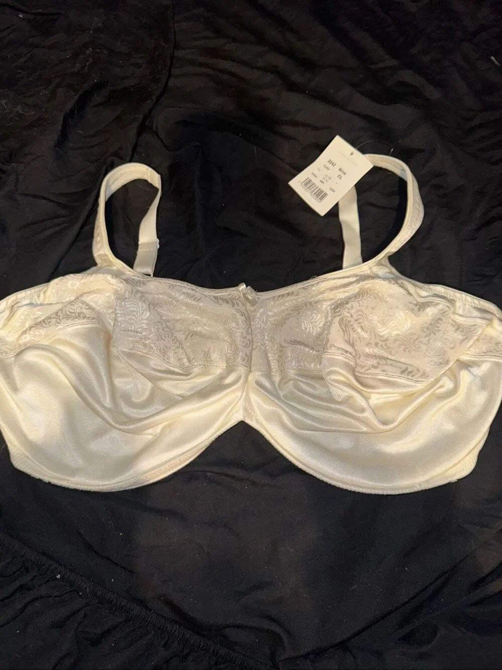 NWT Amonea Mastectomy bra size 46H